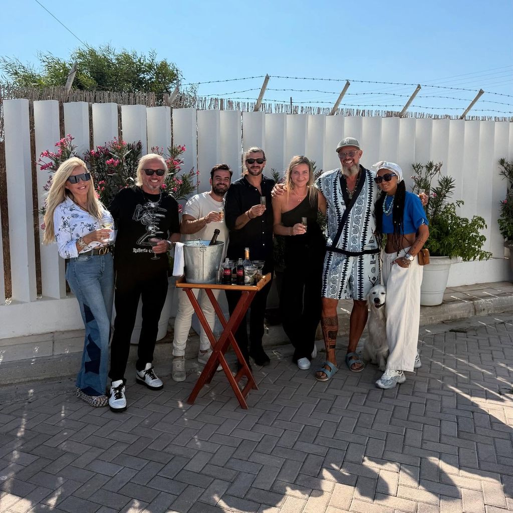 TV-Stars Carmen Geiss, Robert Geiss und ihre Freunde auf Mykonos