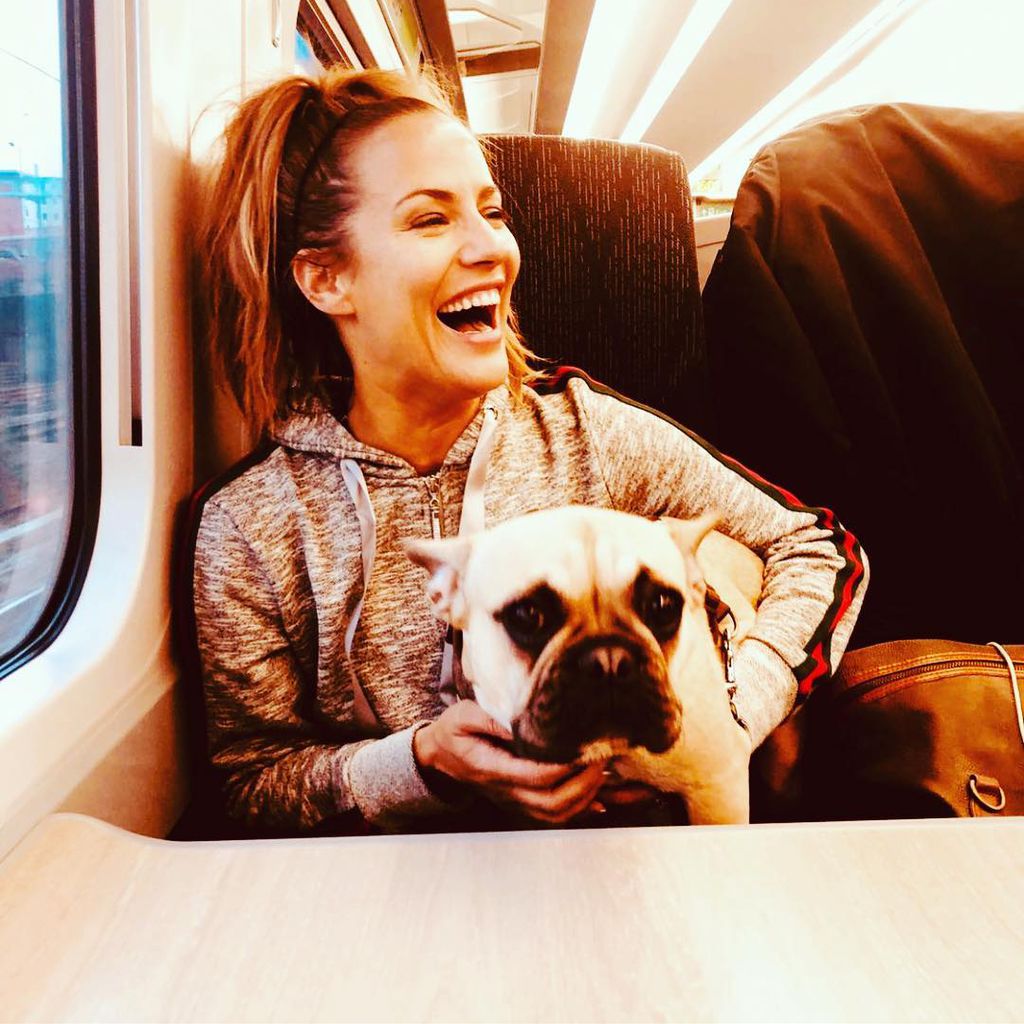 Caroline Flack mit ihrer Hündin Ruby im April 2019