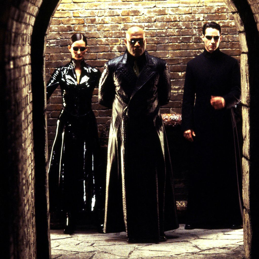 Carrie-Anne Moss, Laurence Fishburne und Keanu Reeves in "Matrix Reloaded"