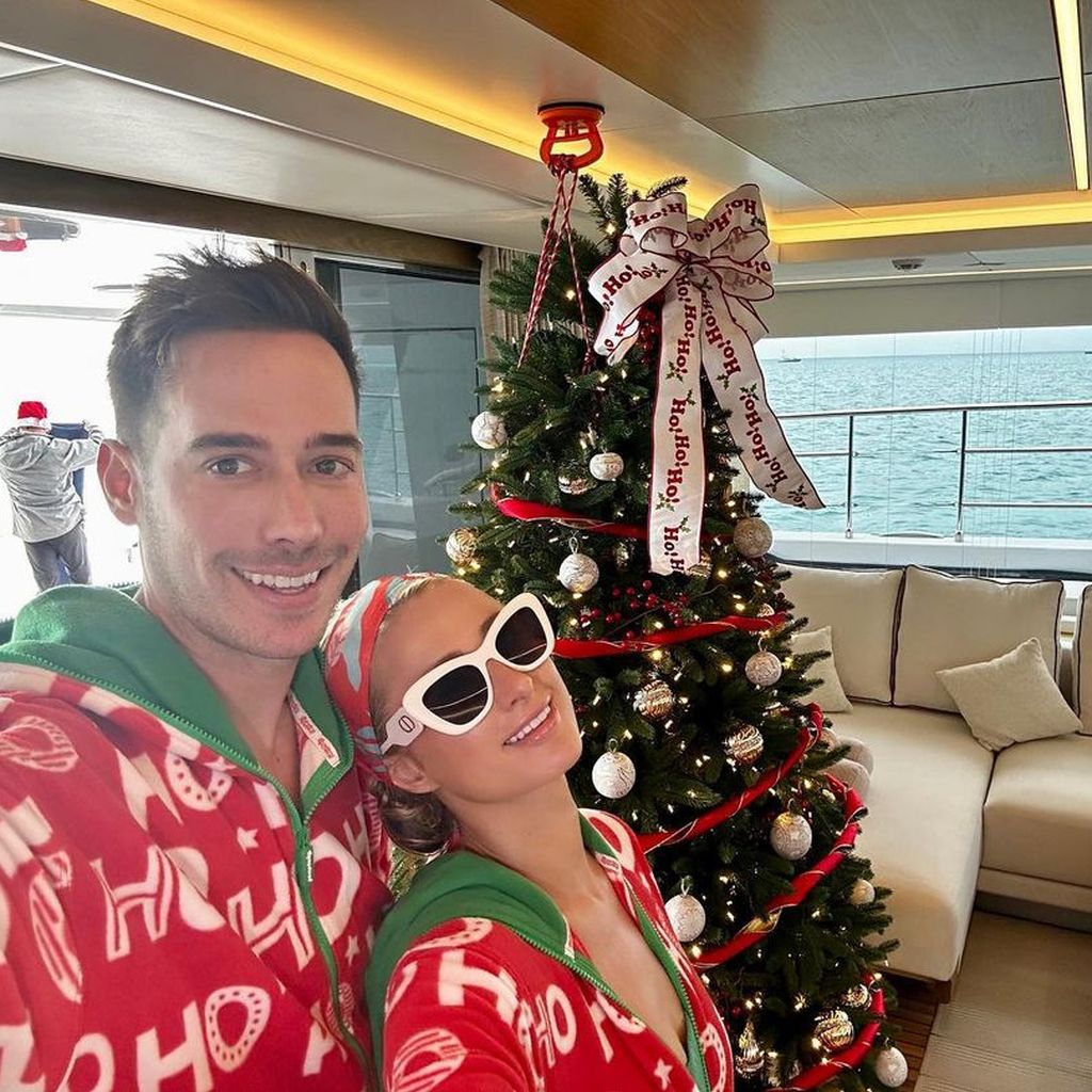 Carter Reum und Paris Hilton, Weihnachten 2022