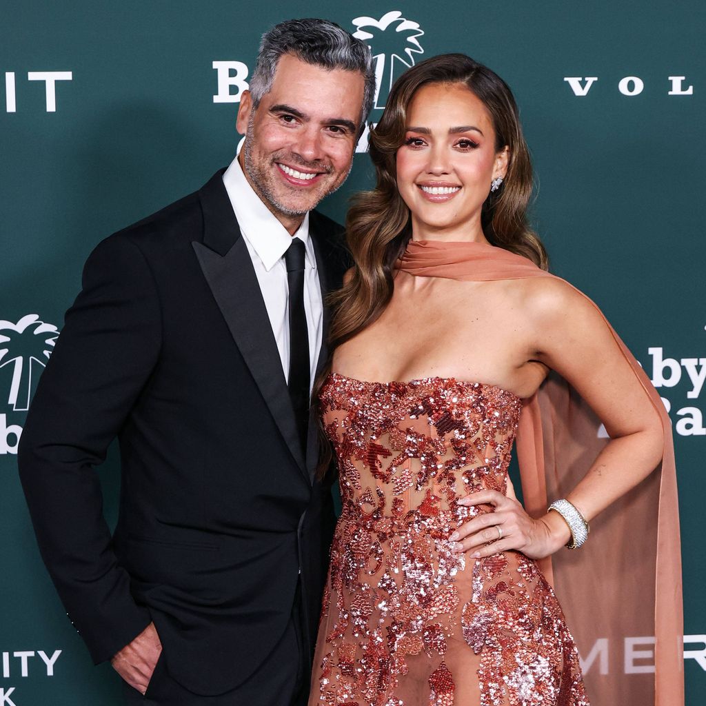 Cash Warren und Jessica Alba im November 2024