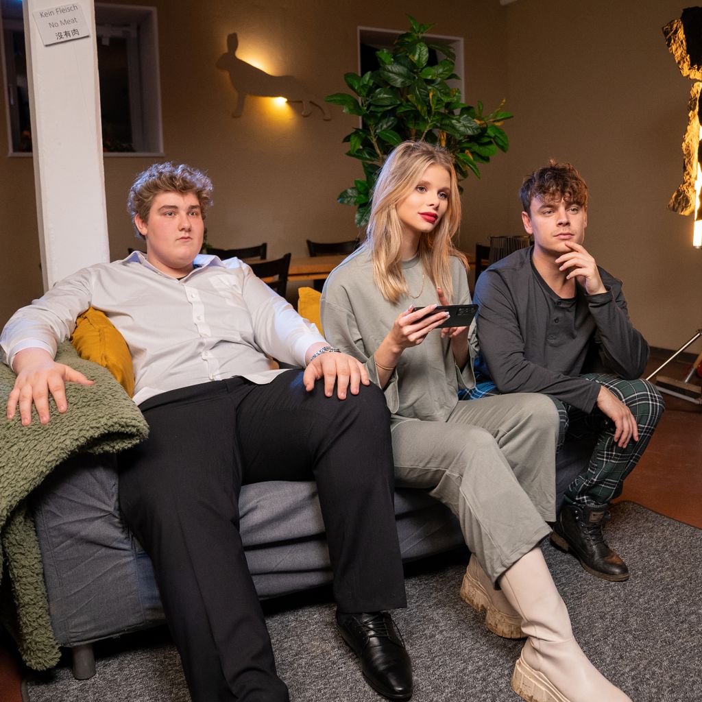 Cassian-Bent Wegner, Larissa Neumann und Loris Zimmerli in "Camps for Future"