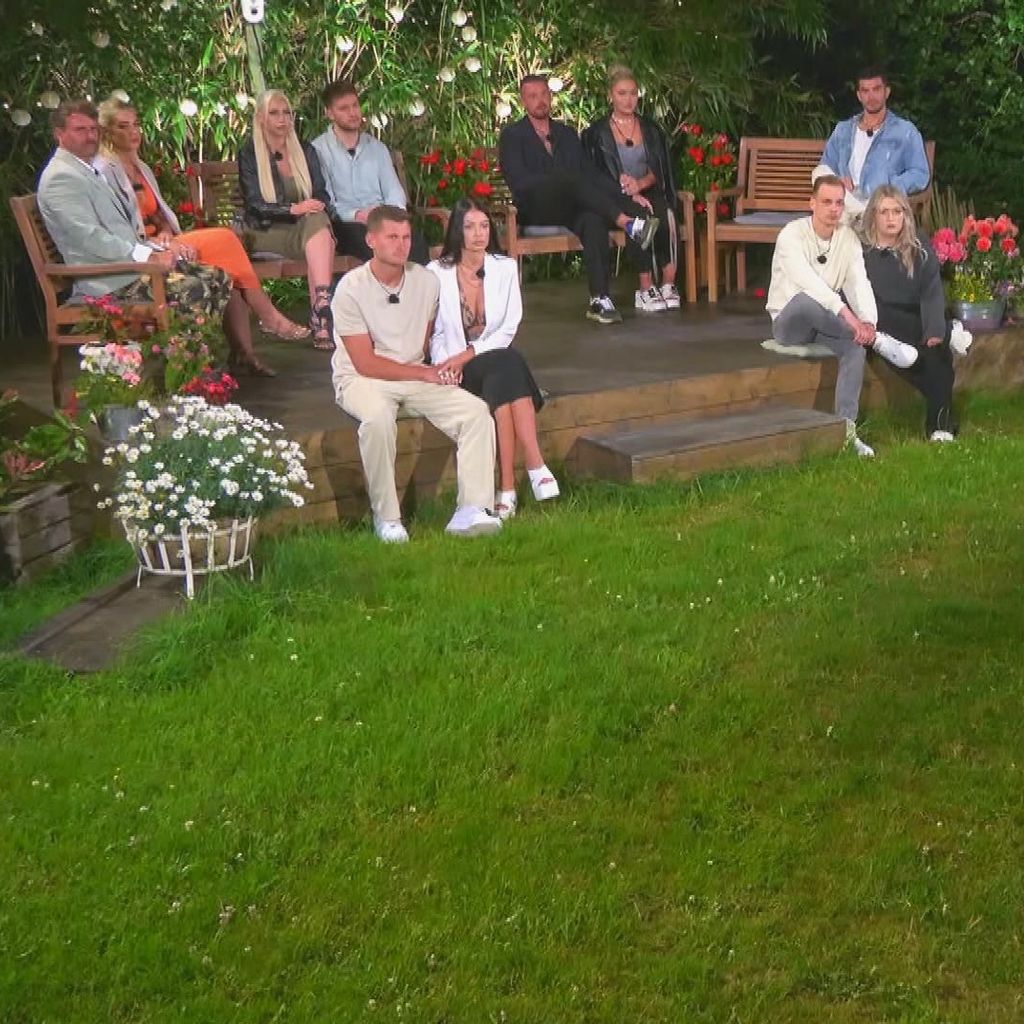 Cast vom "Sommerhaus der Normalos"