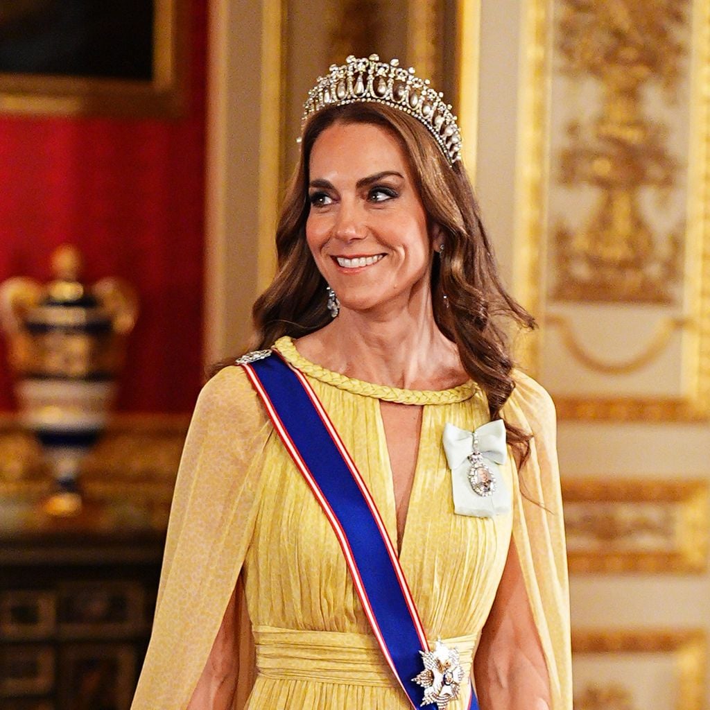 Catherine, Princess of Wales, trifft zum Staatsbankett für Sultan Haitham bin Tarik al Said auf Schloss Windsor ein