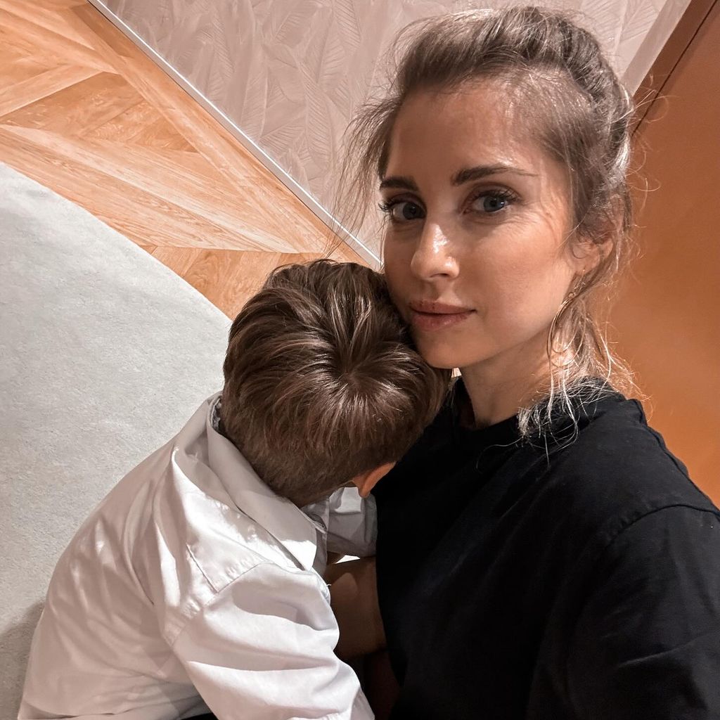 Cathy Hummels mit ihrem Sohn Ludwig