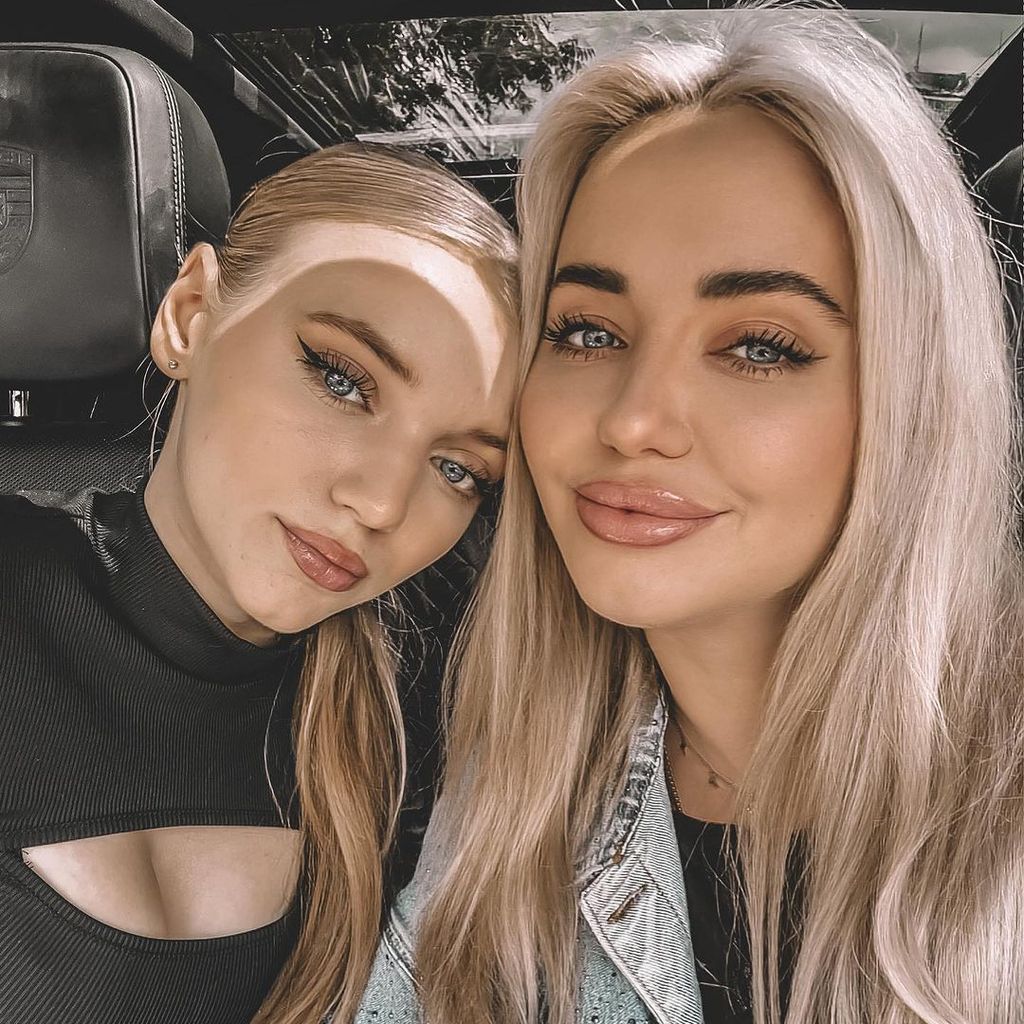 Cathy Lugner mit ihrer Tochter Leonie, 2023