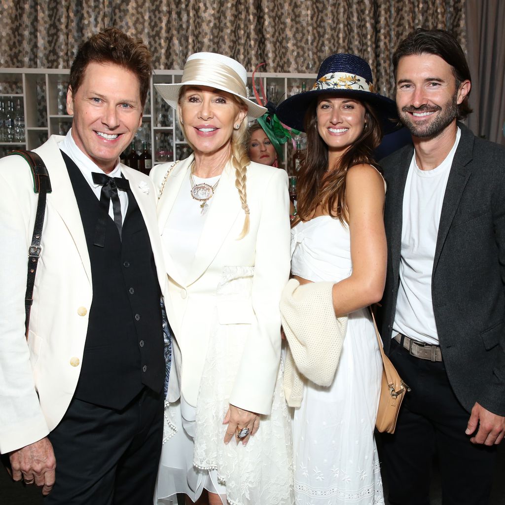 Cayley Stoker (2.v.r.) und Brandon Jenner (r.) mit Vincent Emmett und Linda Thompson in Louisville