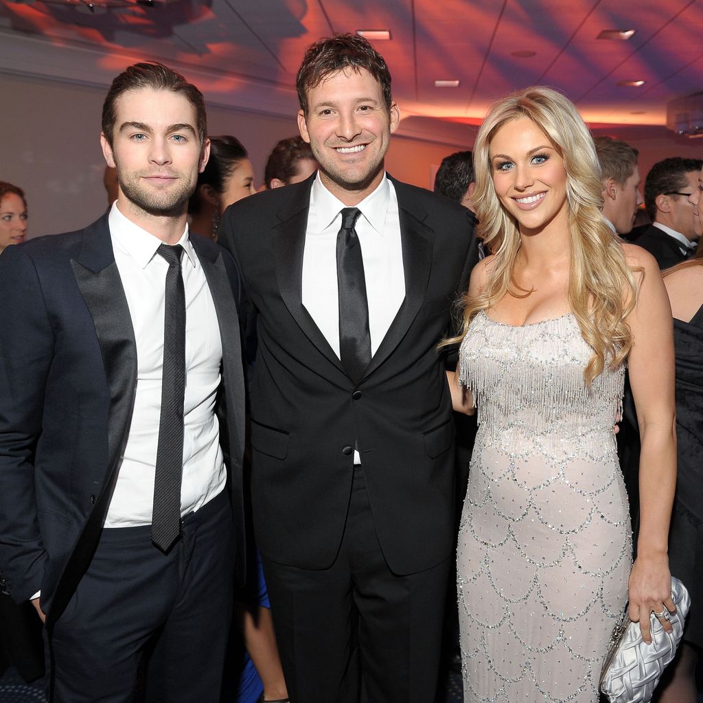 Chace Crawford, Tony Romo und Candice Crawford auf einer Party