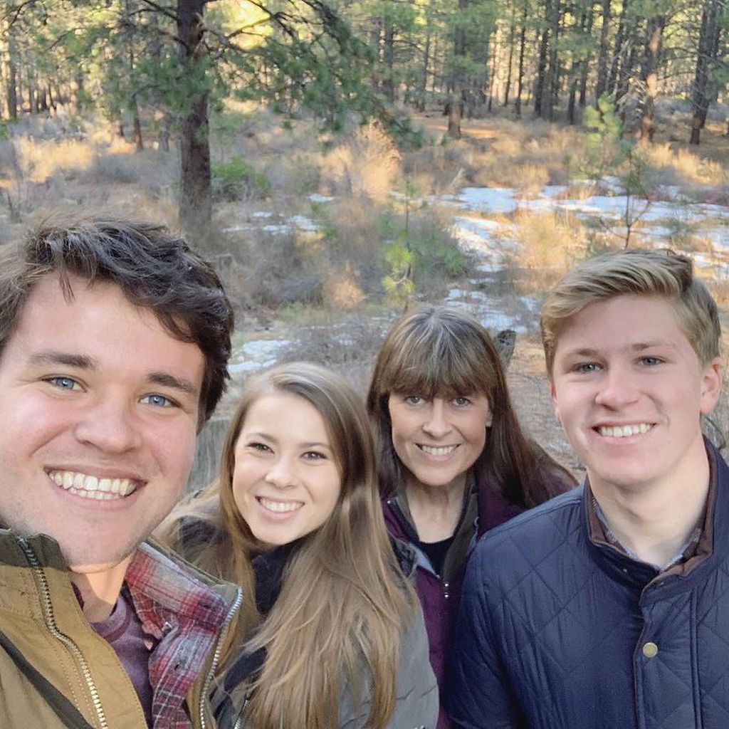 Chandler Powell, Bindi, Terri und Robert Irwin