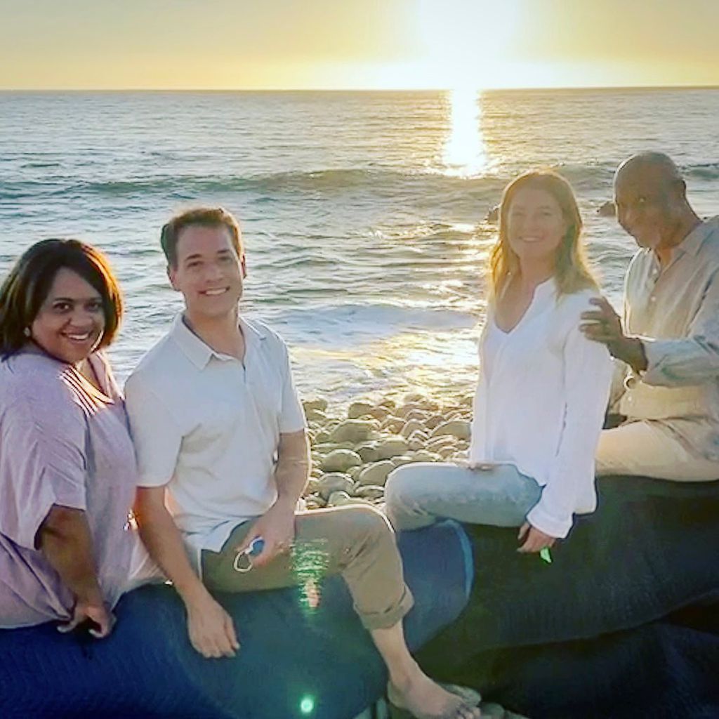 Chandra Wilson, T.R. Knight, Ellen Pompeo und James Pickens Jr.