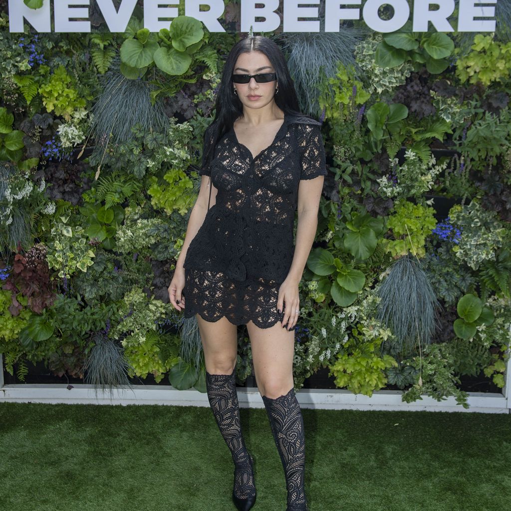 Charli XCX, Musikerin