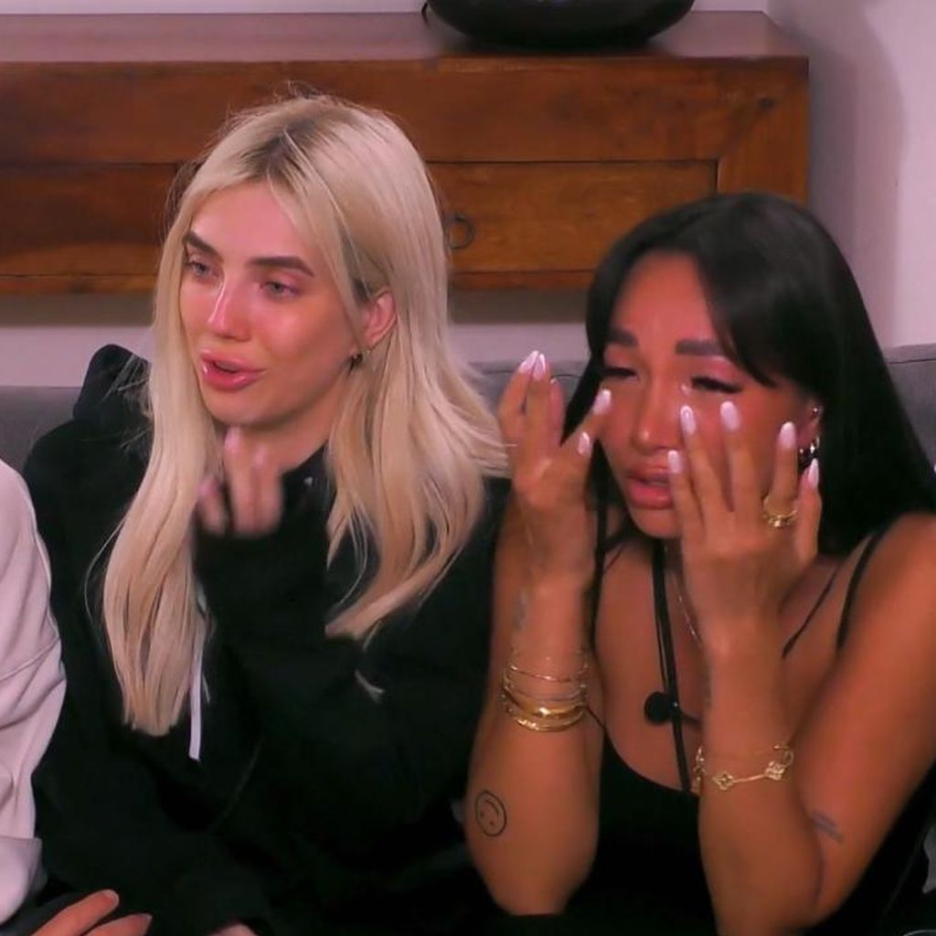 Charline, Loreen und Tatum bei "Temptation Island"