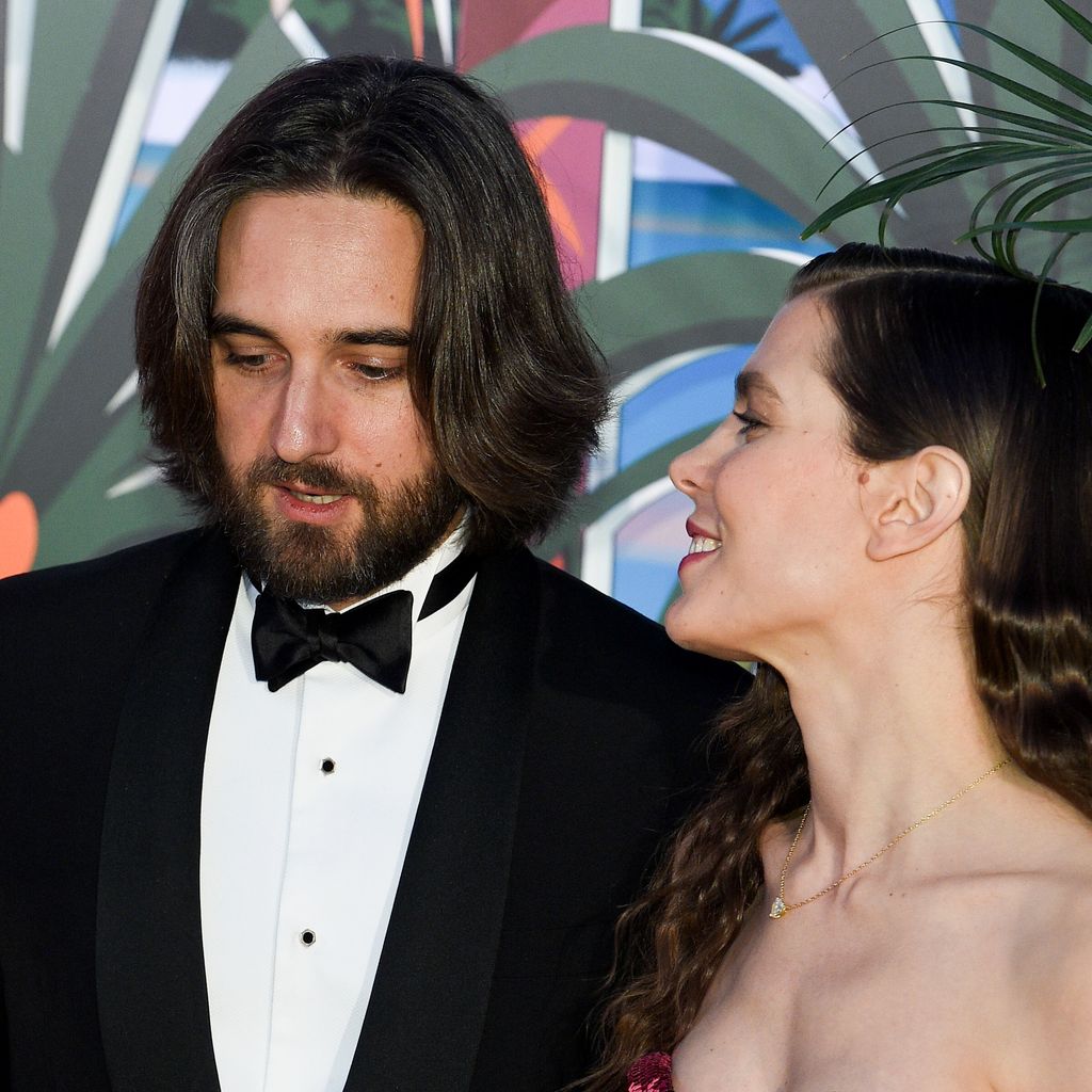Dimitri Rassam und Charlotte Casiraghi auf dem Rosenball 2019