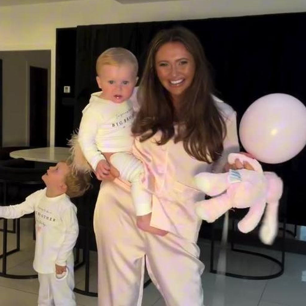 Charlotte Dawson mit ihren Kids beim Gender Reveal