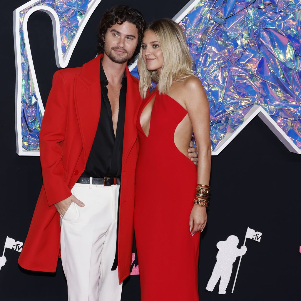 Chase Stokes, Schauspieler, und Kelsea Ballerini, Sängerin