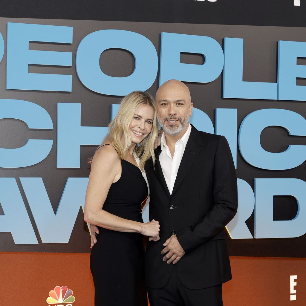 Chelsea Handler und Jo Koy bei den People's Choice Awards 2021