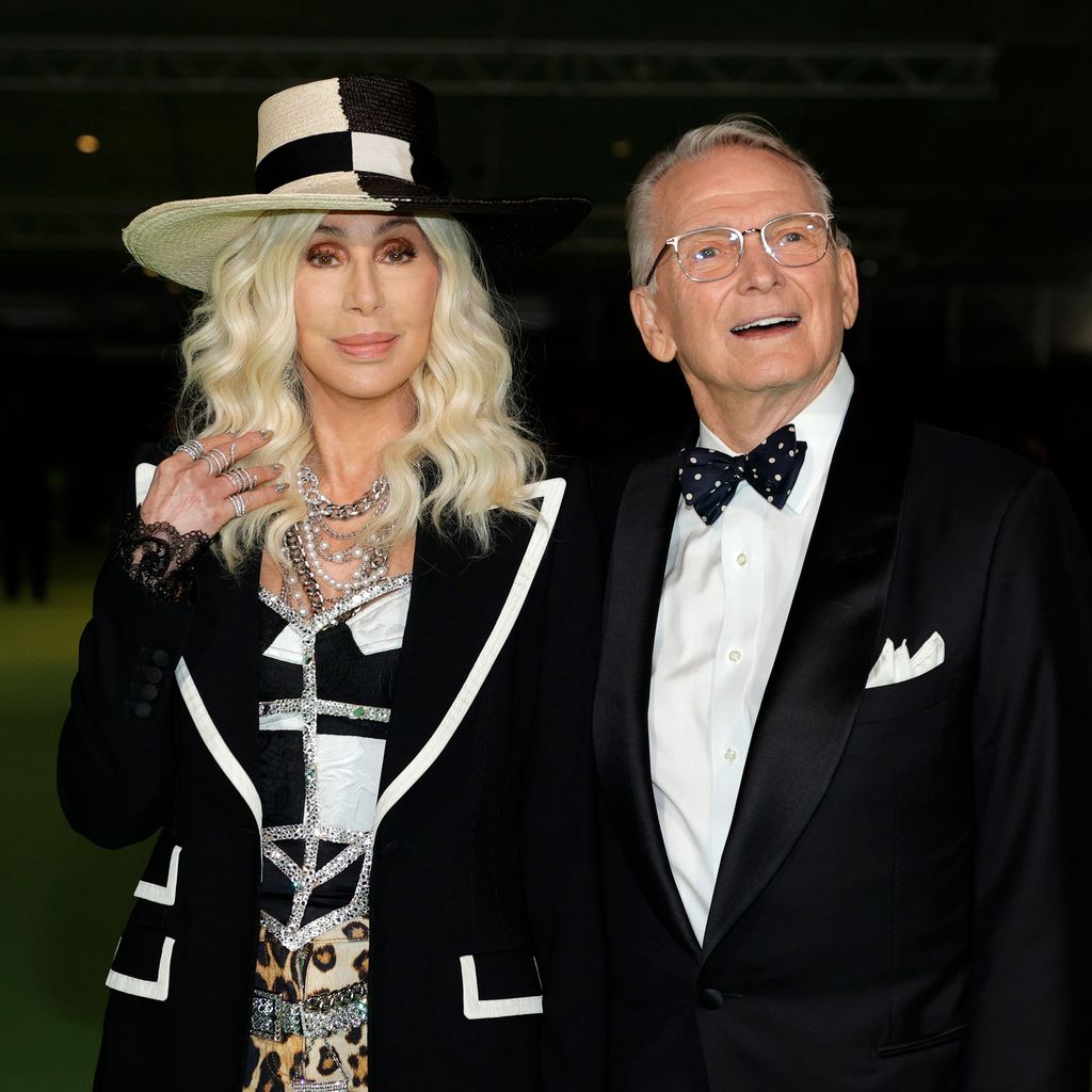 Cher und Bob Mackie beim Opening Gala des Academy Museum of Motion Pictures in Los Angeles, 25. September 2021