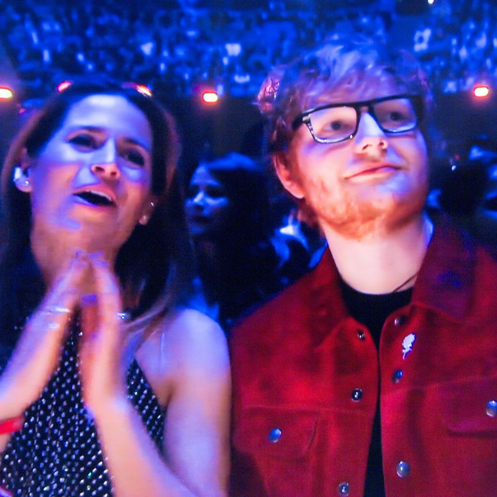 Cherry Seaborn und Ed Sheeran bei den Brit Awards