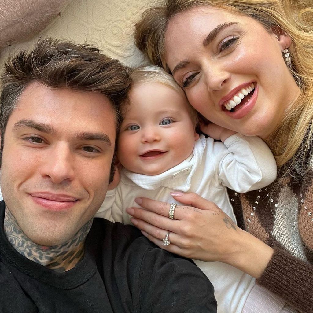 Chiara Ferragni mit ihrem Ehemann Fedez und Tochter Vittoria