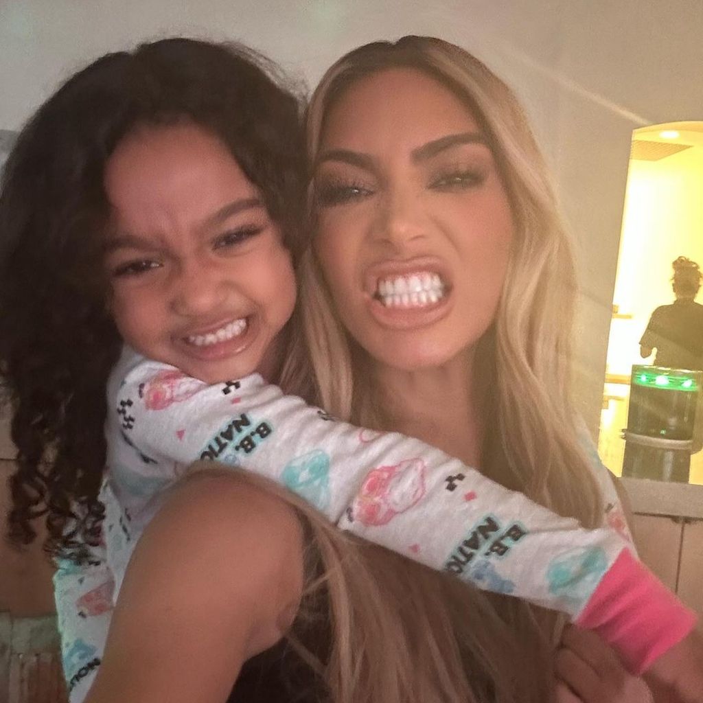 Chicago West und Kim Kardashian