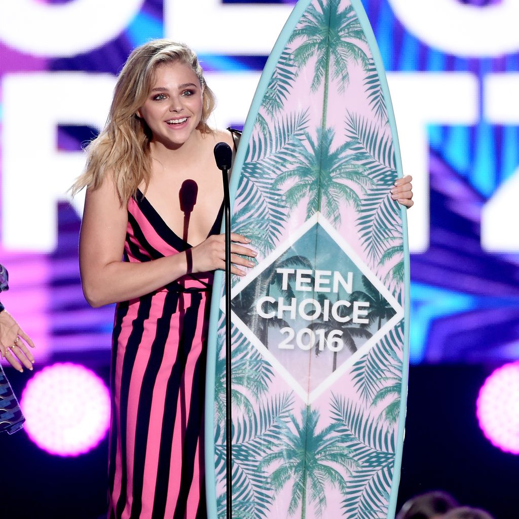 Chloë Grace Moretz bei den Teen Choice Awards 2016
