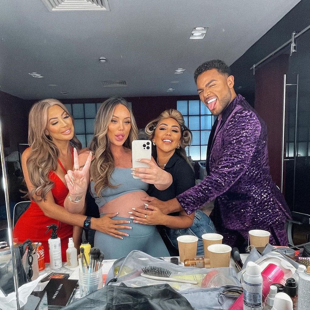 Chloe Ferry, Charlotte Crosby, Sophie Kasaei und Nathan Henry