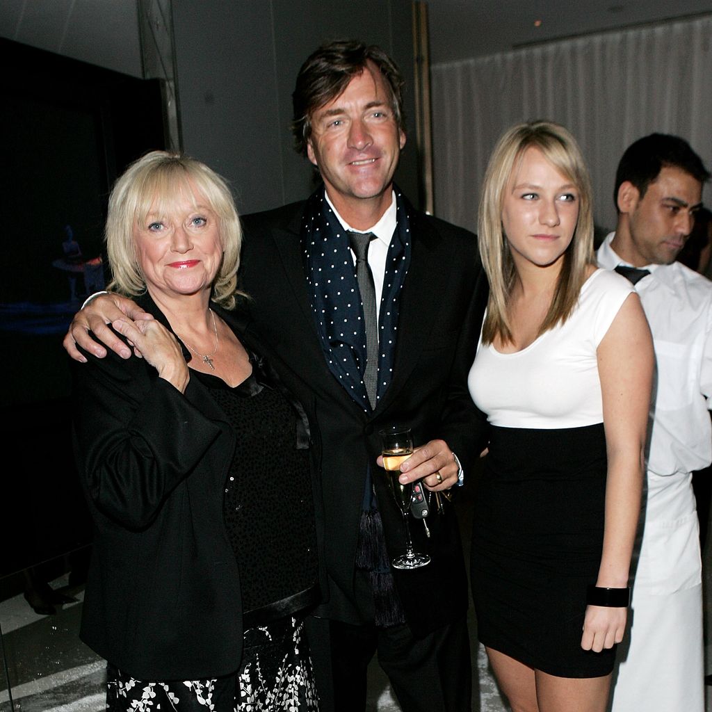 Chloe Madeley mit ihren Eltern Judy und Richard