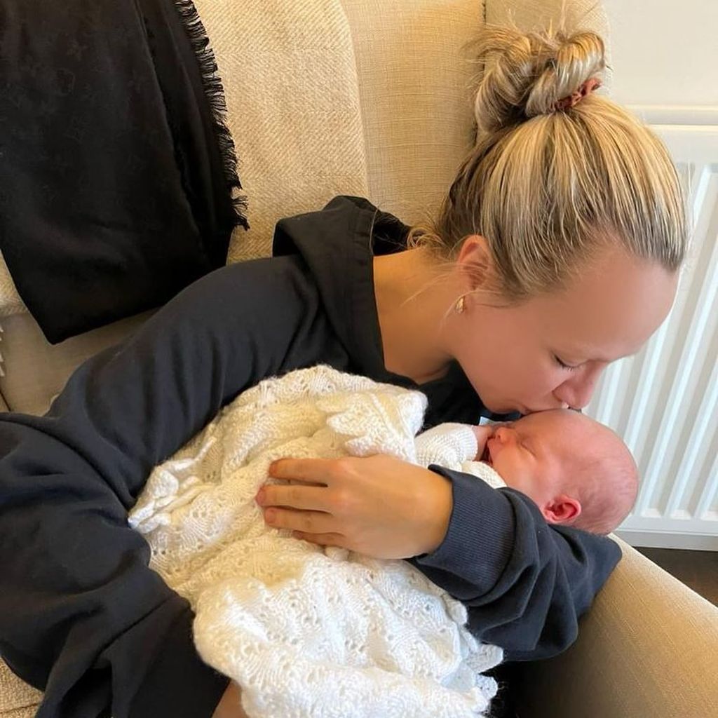 Chloe Madeley mit ihrer Nähe, Oktober 2023