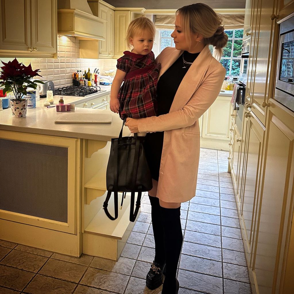 Chloe Madeley und ihre Tochter Bodhi