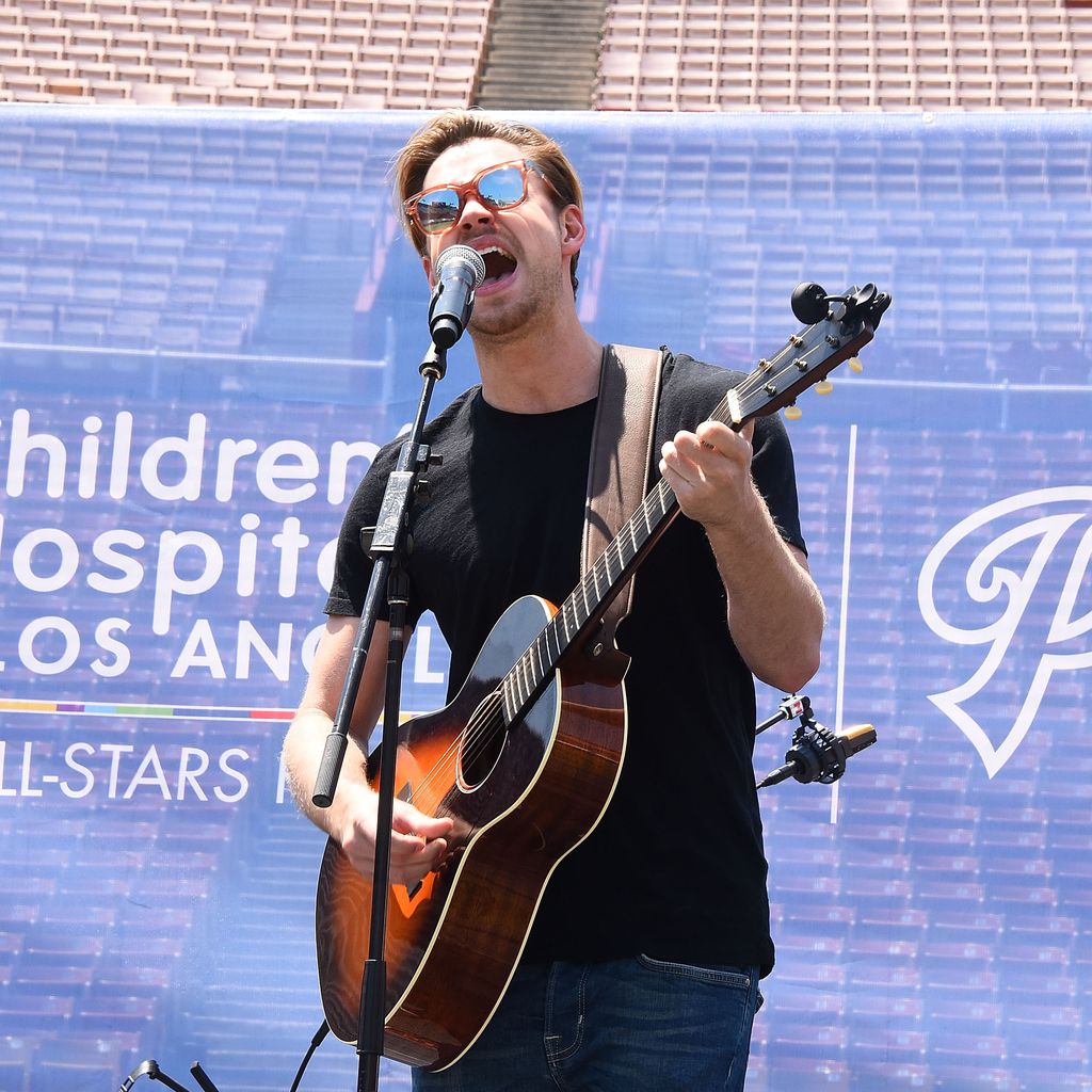 Chord Overstreet, Schauspieler und Musiker