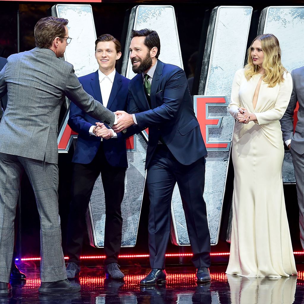 Elizabeth Olsen, Robert Downey Junior, Chris Evans, Jeremy Renner, Tom Holland und Paul Rudd