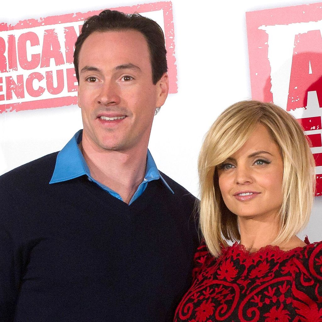 Chris Klein und Mena Suvari
