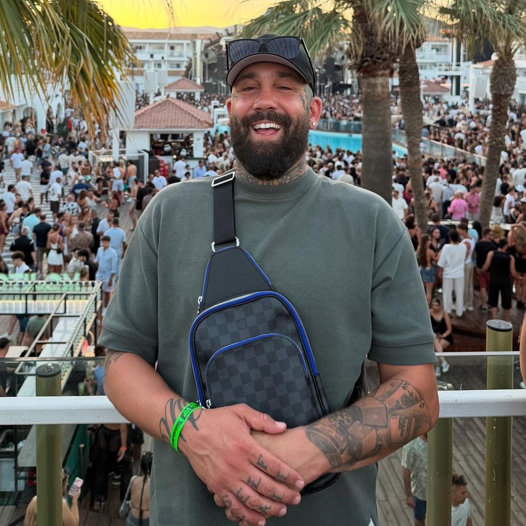 Chris Manazidis, Juli 2025