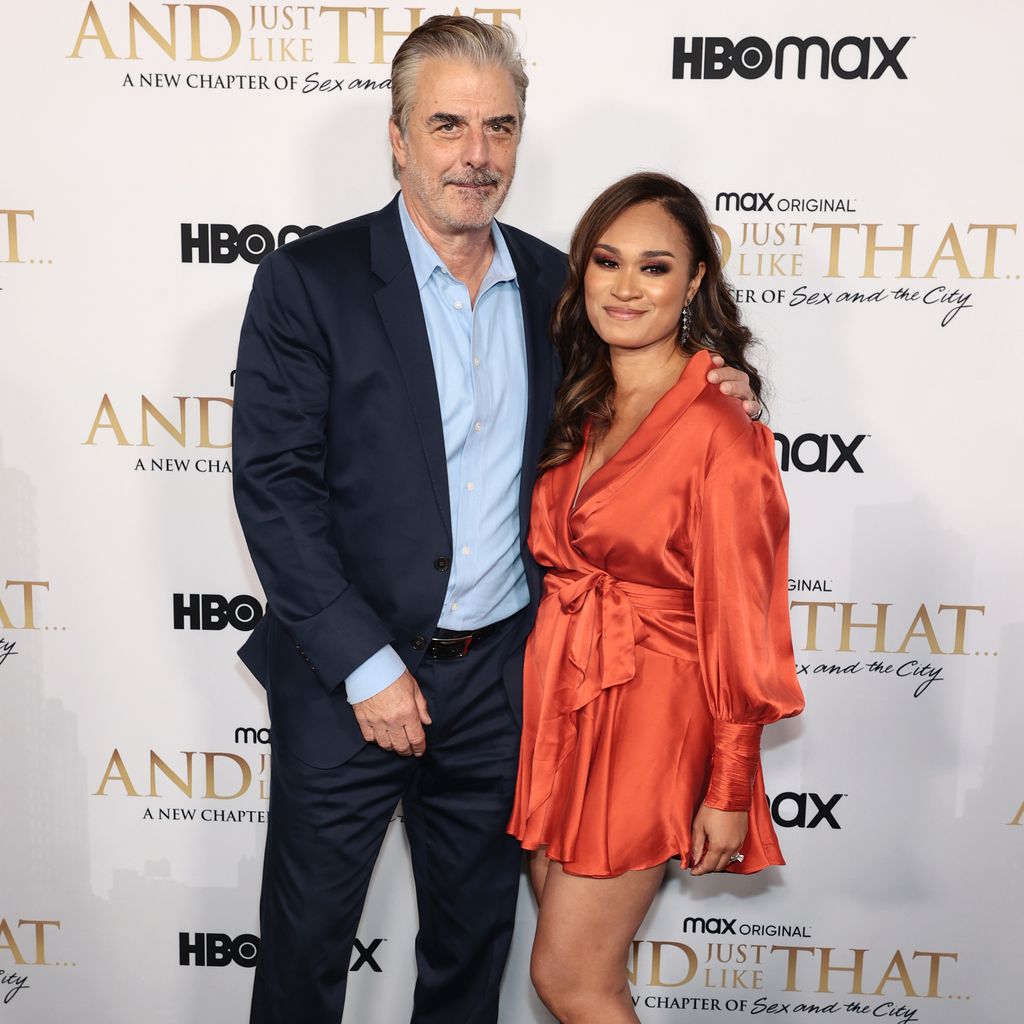Chris Noth mit seiner Ehefrau Tara Wilson im Dezember 2021 in New York City