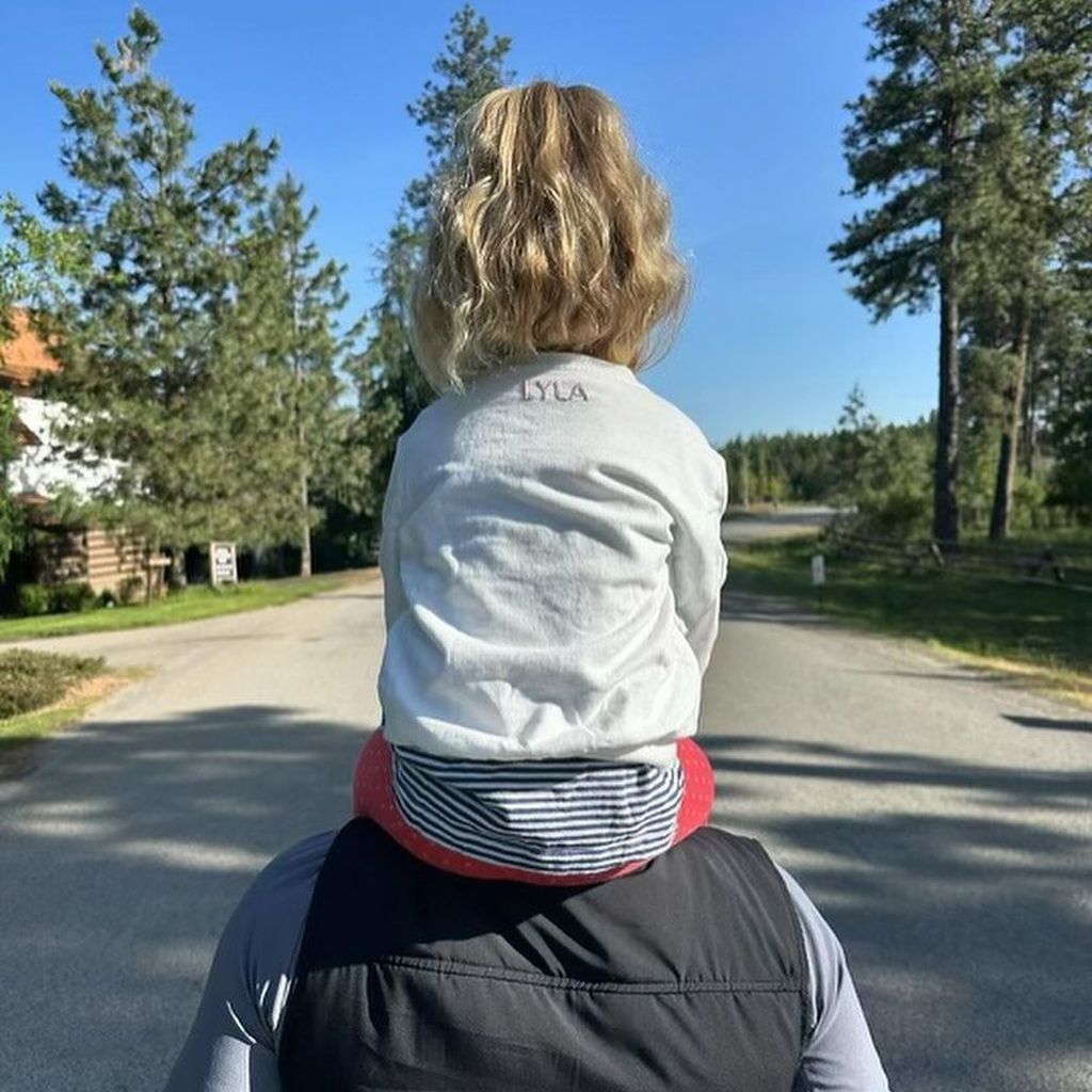 Chris Pratt, Schauspieler, mit seiner Tochter Lyla