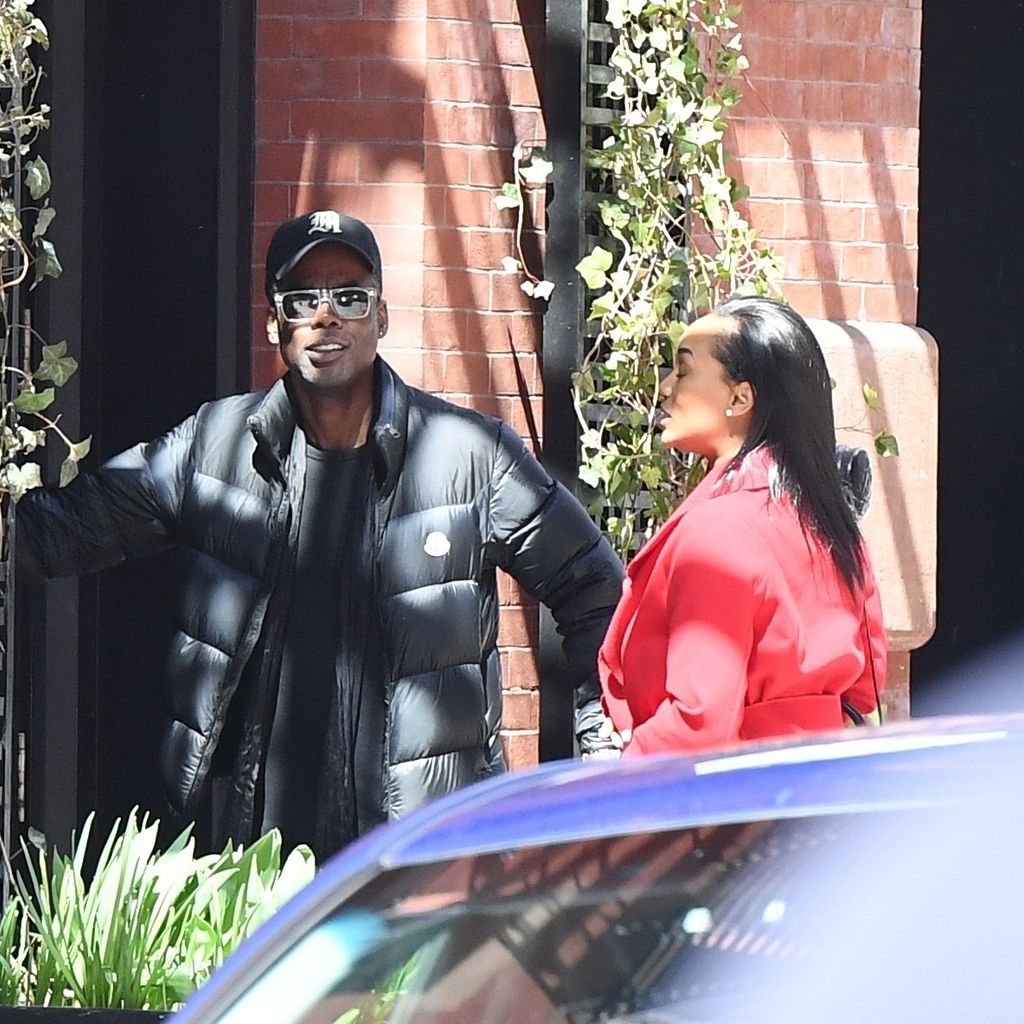 Chris Rock mit einer unbekannten Frau