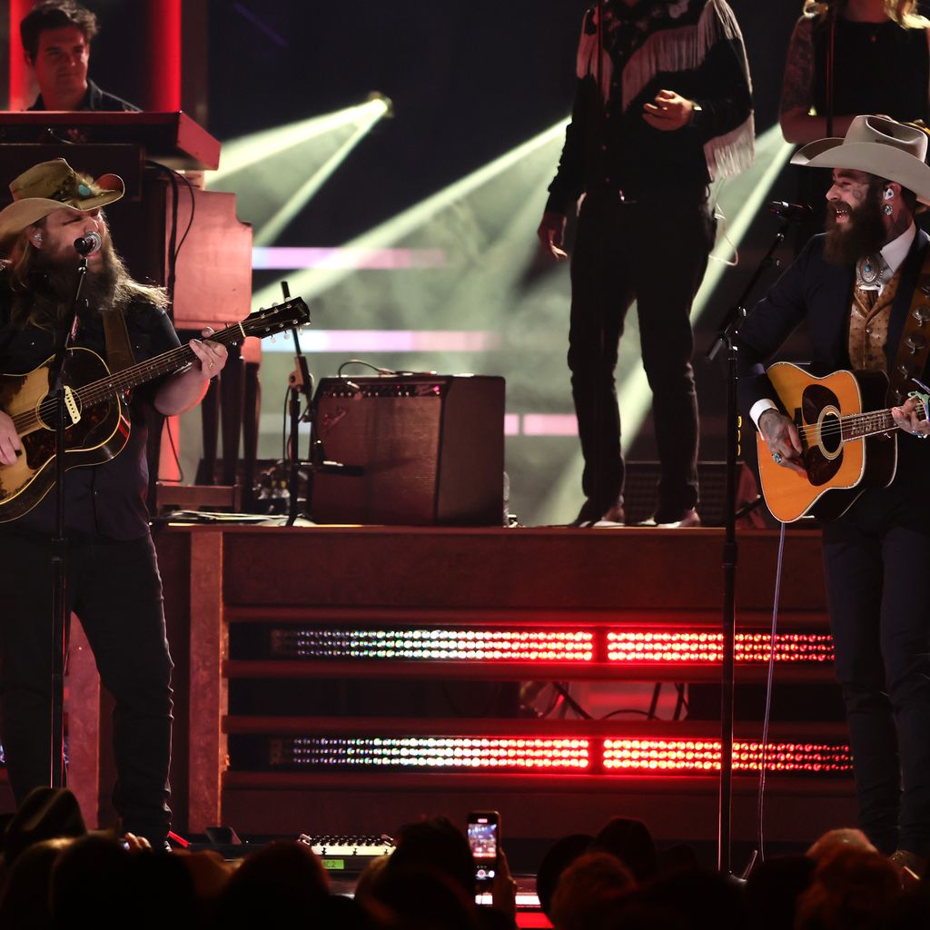 Chris Stapleton und Post Malone bei den CMA Awards 2024