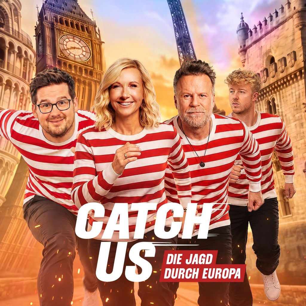 Chris Tall, Andrea Kiewel, Jenke von Wilmsdorff und Jánik von Wilmsdorff in "Catch us - Die Jagd durch Europa"