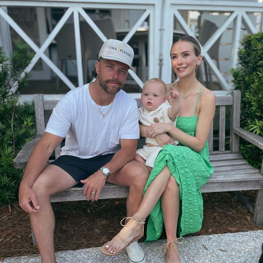 Chris und Lauren Lane mit ihrem Sohn