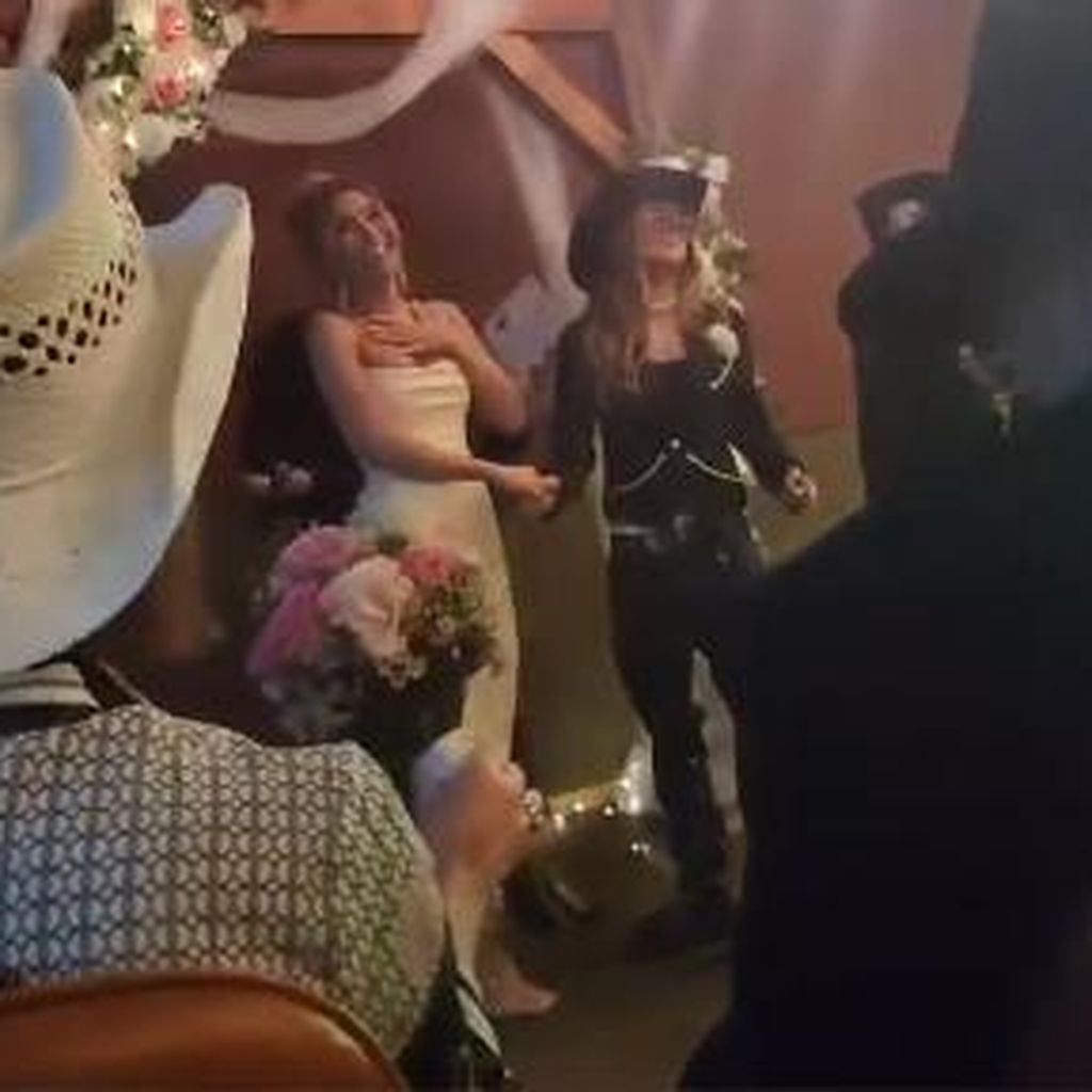 Chrishell Stause und G Flip bei ihrer zweiten Hochzeit im Juli 2024