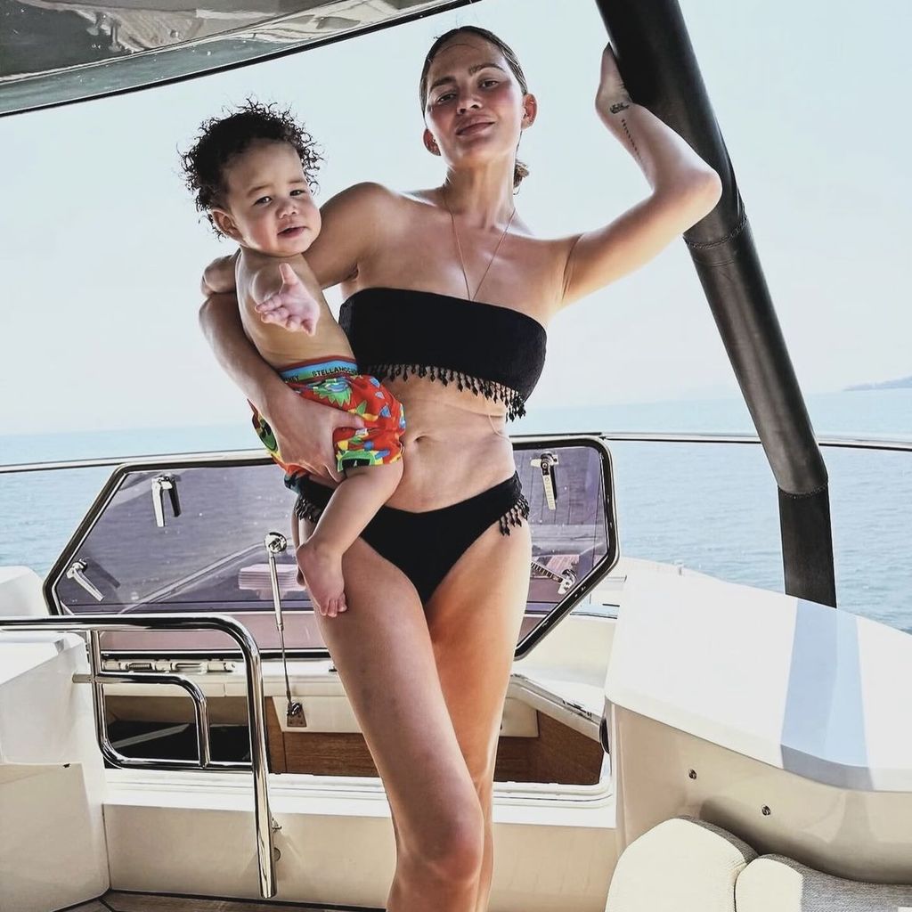 Chrissy Teigen mit ihrem Sohn Wren