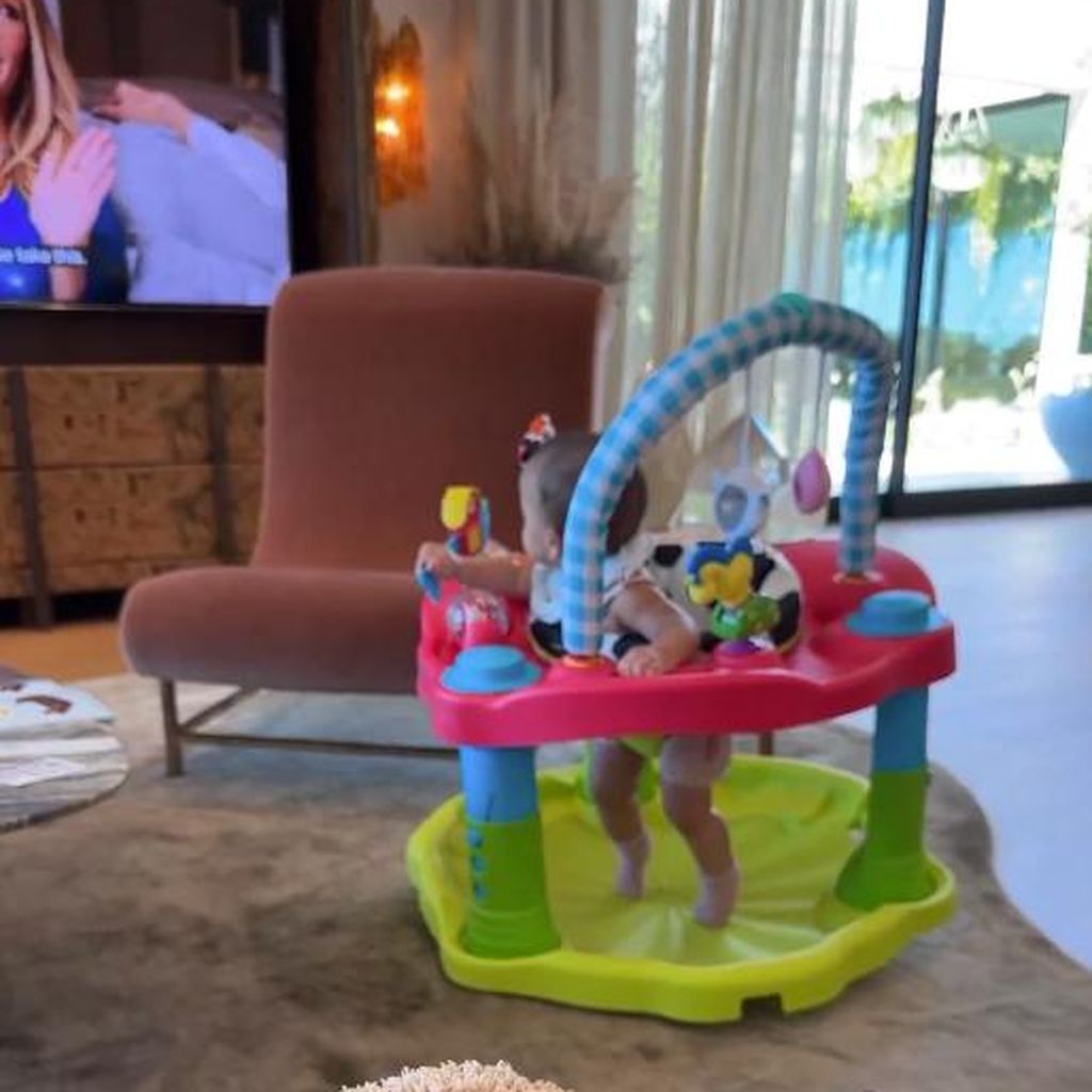Chrissy Teigens Tochter im August 2023