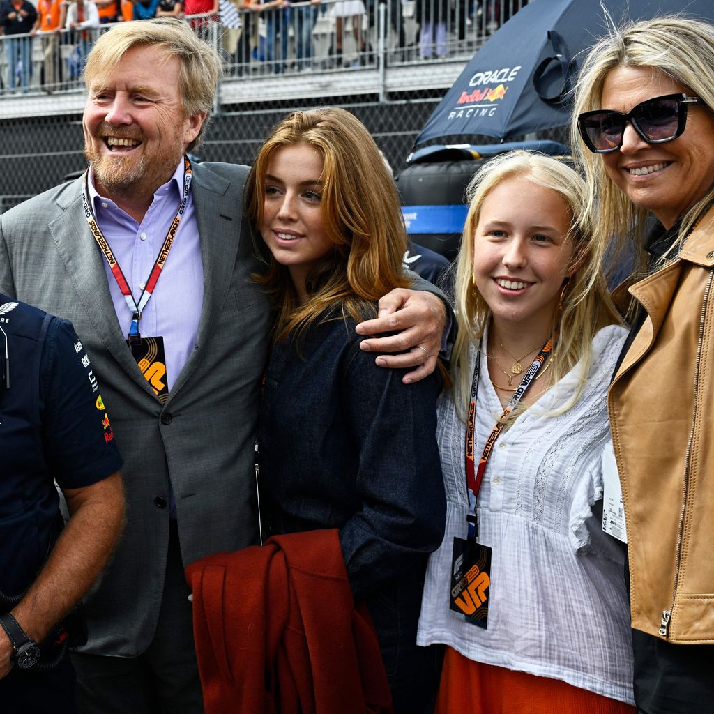Die niederländischen Royals mit Gräfin Luana (2. v.r.) im August 2023