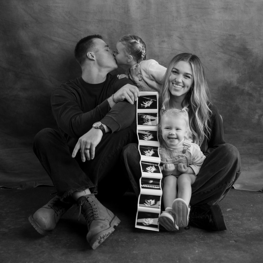 Christian Huff, Sadie Robertson und ihre Kinder