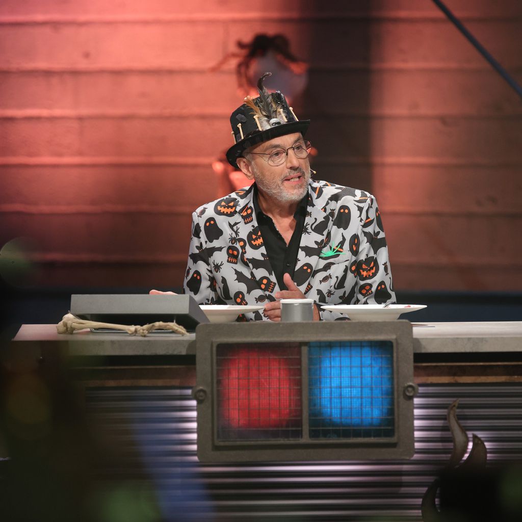 Christian Rach beim "Grill den Henssler"-Halloween-Special