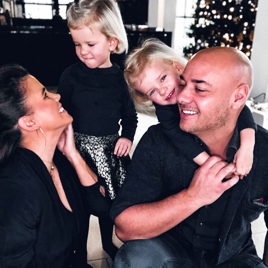 Christian und Claudia Tews mit ihren Töchtern Pauline und Marlena