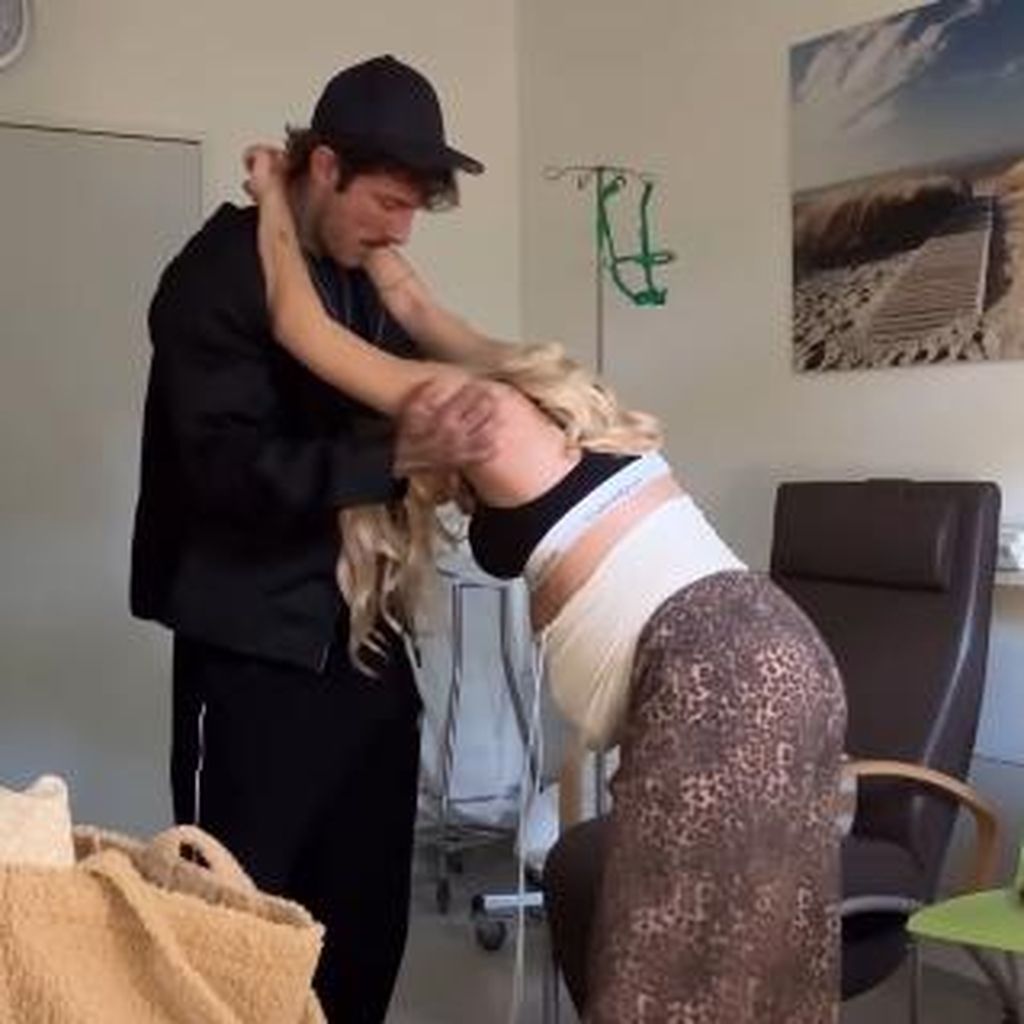 Christian Wolf und Romina Palm im Krankenhaus
