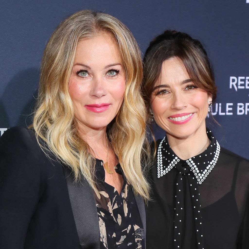 Christina Applegate und Linda Cardellini im Juni 2019