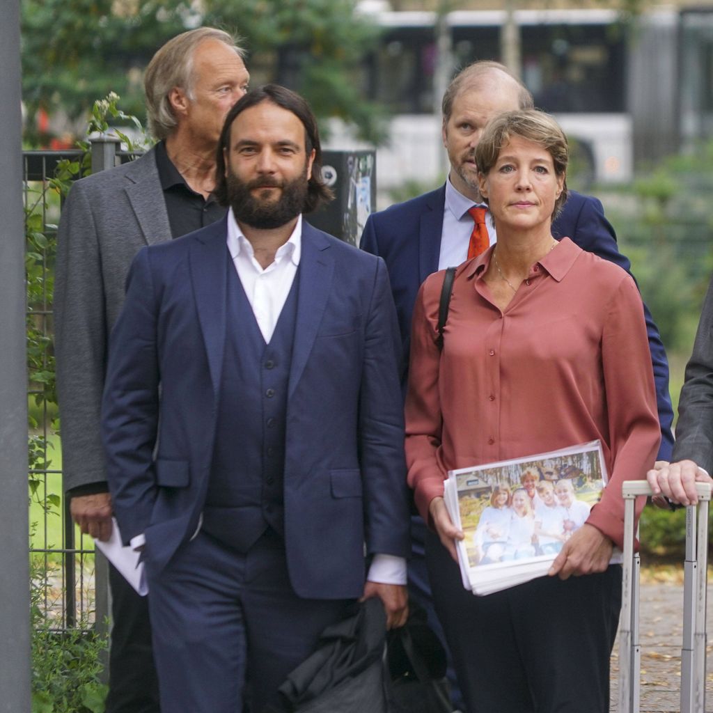 Christina Block auf dem Weg zum dritten Verhandlungstag, 2025
