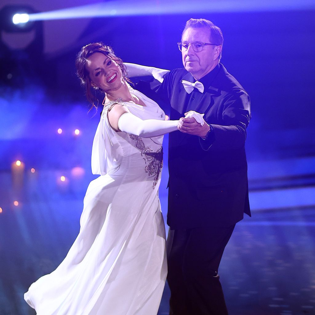 Christina Luft und Jan Hofer bei ihrem Langsamen Walzer